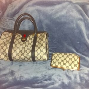 Vintage Authentic Gucci Boston Bag